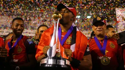 Knight Riders: फ्रेंचाइजी ने इस दिग्गज को बनाया कोच