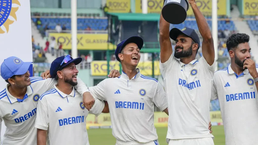 Leeds pitch रिपोर्ट: तेज़ गेंदबाजों को मिलेगा फायदा