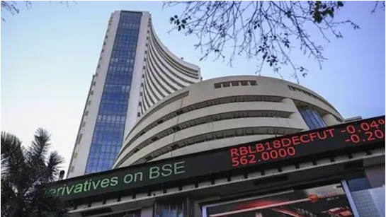 Stock Market में लगातार तीसरे दिन गिरावट, इन शेयरों में सबसे ज्यादा नुकसान