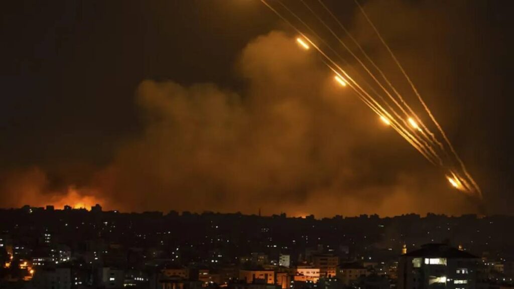 Israel-Iran Conflict: ईरान में भारतीयों के लिए एडवाइजरी जारी