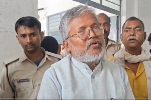 Bihar: चुनाव से पहले बीजेपी को झटका, विधायक मिश्री लाल की सदस्यता रद्द