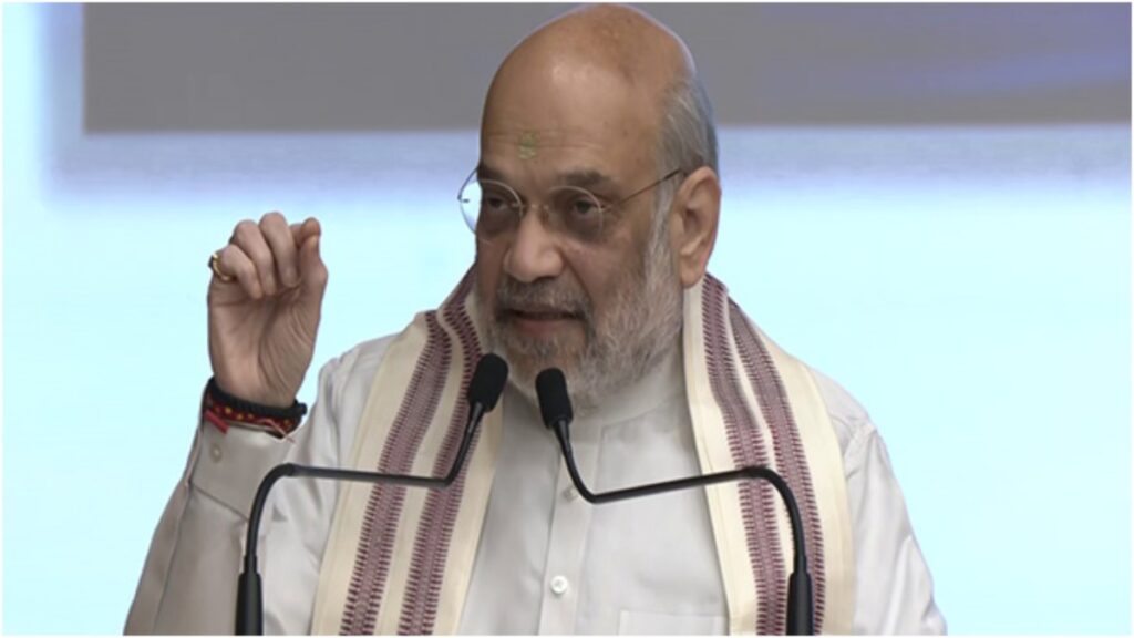 English in India पर अमित शाह का बयान: 'अब आएगी शर्म', जानें वजह
