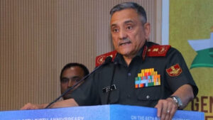 National : पाकिस्तान को हमने 8 घंटे में घुटनों पर ला दिया : सीडीएस