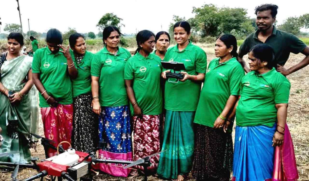 Hyderabad : 57 महिलाओं को दिया गया ड्रोन संचालन का प्रशिक्षण