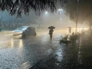 Weather Update : मौसम विभाग ने जारी किया अलर्ट, इन राज्यों में होगी बारिश