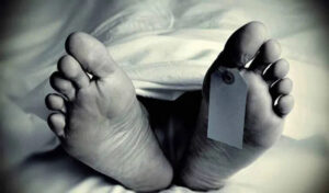 Crime : पति द्वारा खुद को नुकसान पहुंचाने के बाद महिला ने की आत्महत्या