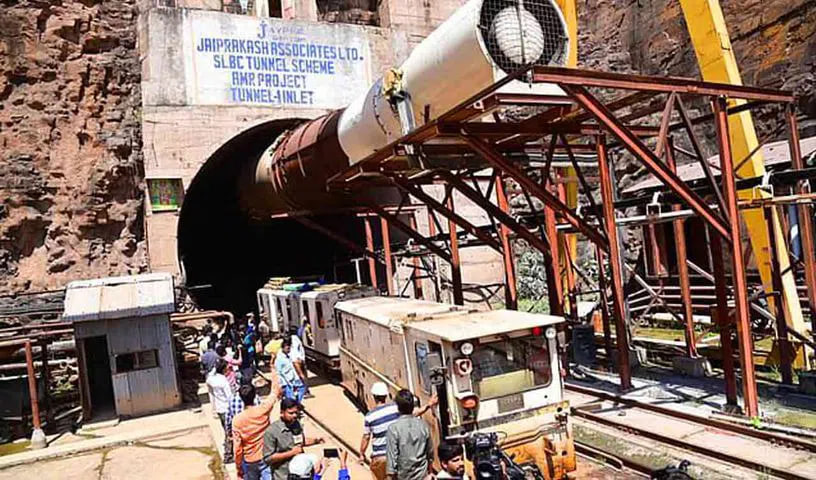 एसएलबीसी सुरंग परियोजना का भाग्य अब सैन्य विशेषज्ञता पर निर्भर