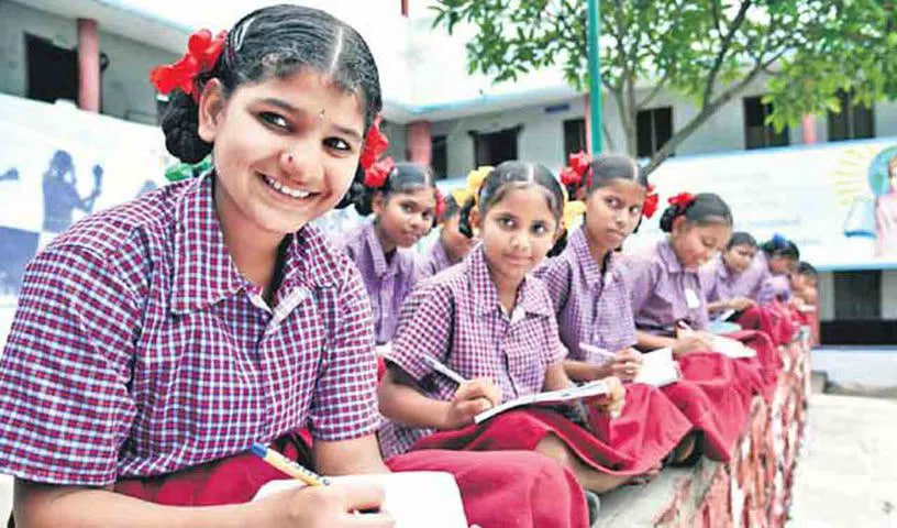 छात्रों को उनके माता-पिता से जोड़ने के लिए प्रोजेक्ट मित्रा शुरू