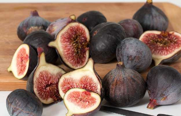 Benefits of Figs: सेहत के लिए अमृत है अंजीर, रोजाना भिगोकर 4 Figs खा लीजिए, सेहत को मिलेंगे बेहतरीन 4 फायदे