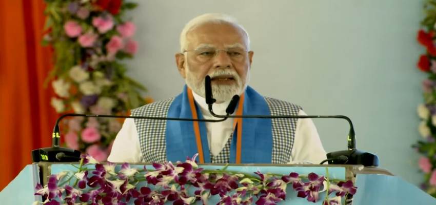 PM Modi Bihar Rally: पंजा-लालटेन पर तीखा हमला