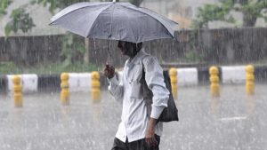 Weather : यूपी में तेजी से बढ़ रहा मॉनसून, अगले तीन दिन भारी बारिश