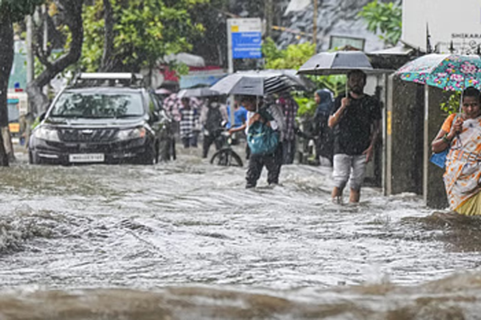 Weather :केरल से कश्मीर तक झमाझम, अगले दो दिन पूरे देश में भारी बारिश