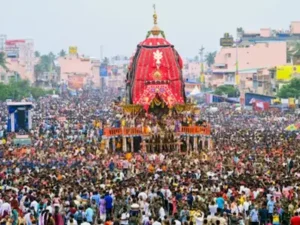 Odisha : मृतकों के परिजनों का सरकार से वही सवाल- ‘हमारे नुकसान की भरपाई कौन करेगा?’