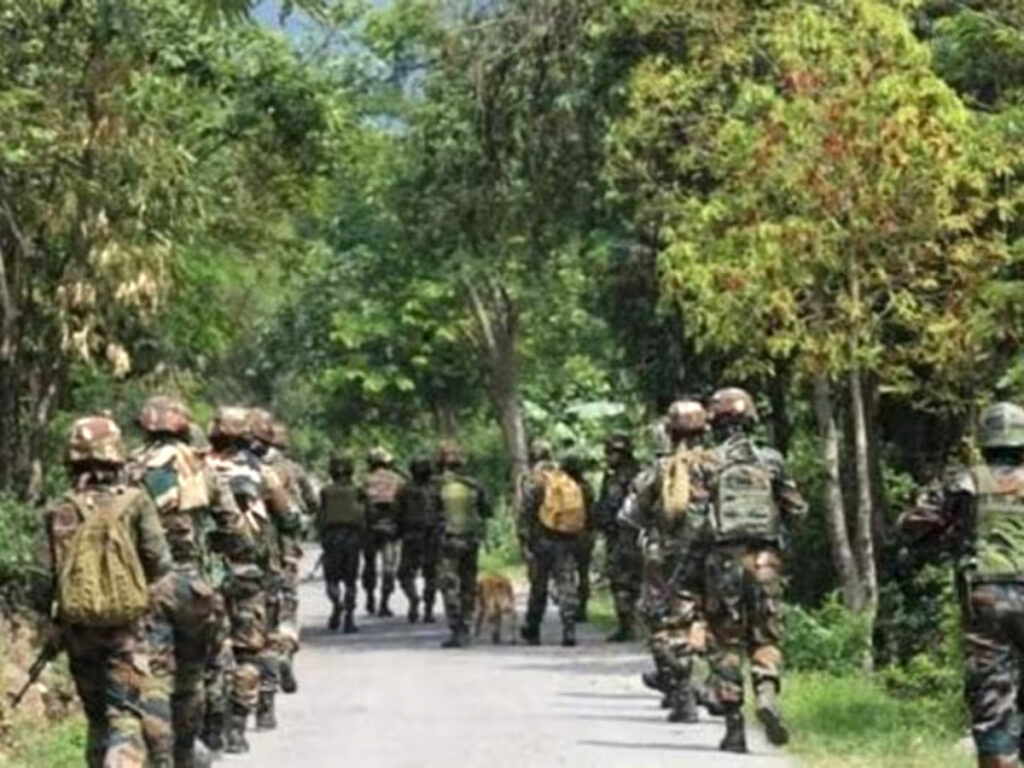 J&K : सेना की वर्दी में दिखे 2 आतंकी, जम्मू कश्मीर के सांबा में हाई अलर्ट