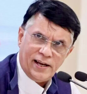 CDS ने भी माना विमान गिराए गए, हमें देशद्रोही कहा जा रहा : पवन