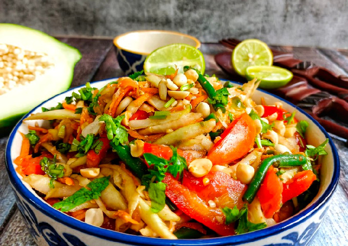 Mango Papaya Salad Recipe: हेल्दी और टेस्टी समर डिश