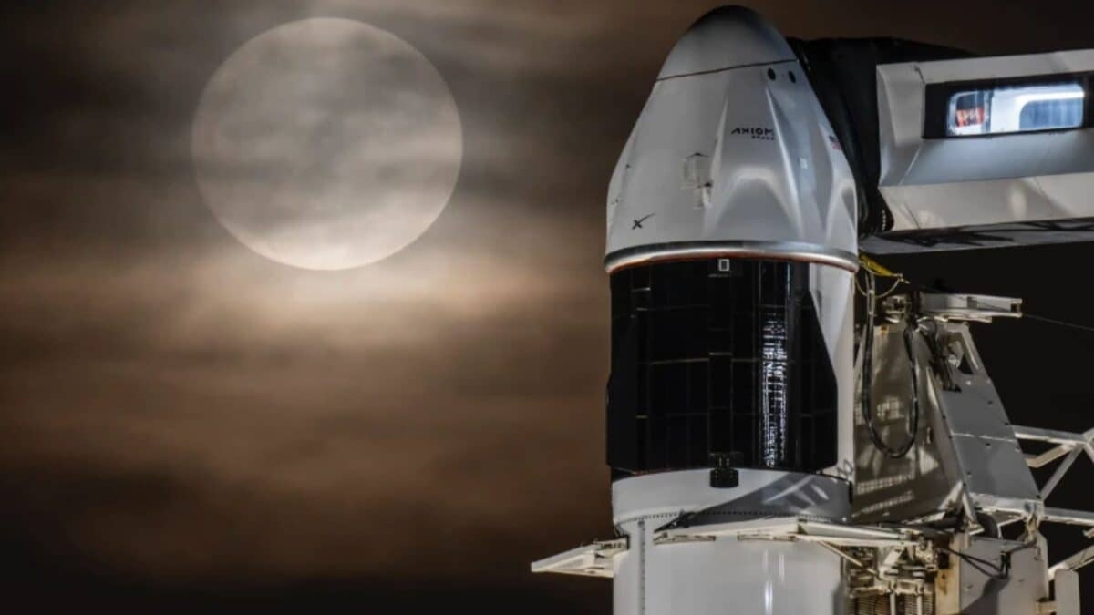 ISS तक पहुंचने में क्यों लगते हैं 28 घंटे?