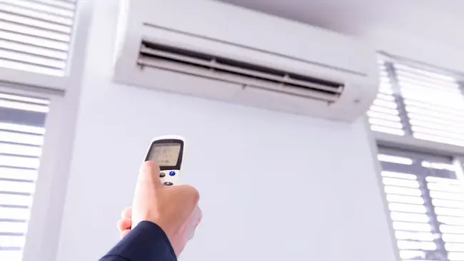 AC Temperature: ग्लोबल वॉर्मिंग से बचाने को AC तापमान पर लगाम