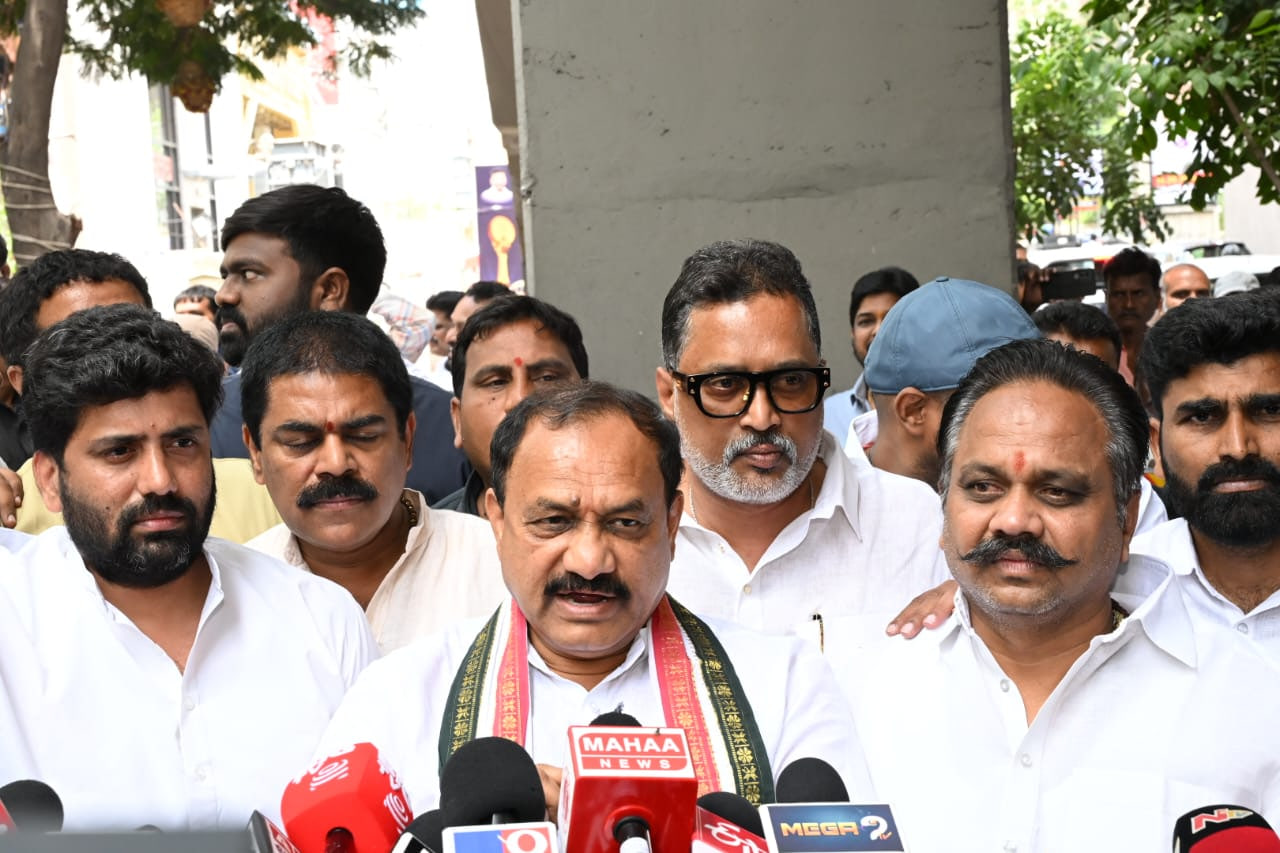 टीपीसीसी प्रमुख ने फोन टैपिंग मामलें में कड़ी सजा की मांग की