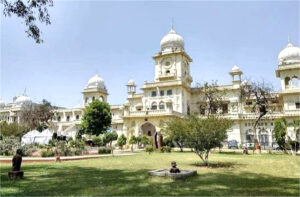 Up : BJP नेता ने University के दलित शोधार्थी को दी जान से मारने की धमकी