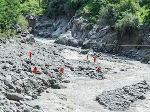 Weather : बारिश से चारधाम यात्रा रोकी, यमुनोत्री मार्ग पर बादल फटा, 9 मजदूर लापता