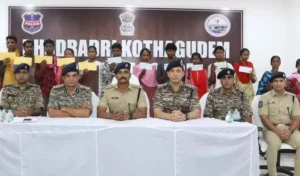 Kottagudem : वनों की सुरक्षा के लिए कर्रेगुट्टालु में किए जाएंगे सीएपीएफ शिविर स्थापित