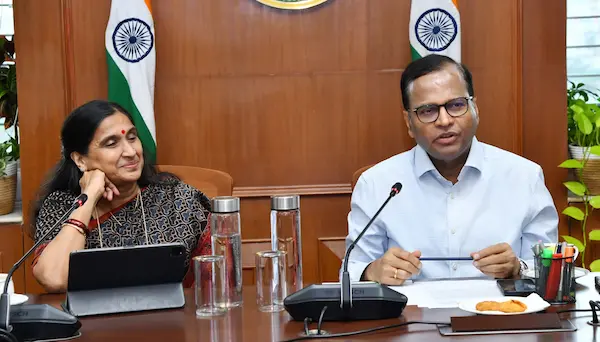 “मिशन कर्मयोगी” के अधिकारियों का दल हैदराबाद के दौरे पर