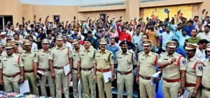 Cyberabad ­: दो करोड़ मूल्य के 827 चोरी और खोए हुए मोबाइल फ़ोन बरामद
