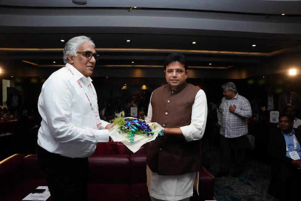 Legal : हैदराबाद एक वैश्विक कानूनी तकनीक केंद्र के रूप में उभर रहा है: श्रीधर बाबू