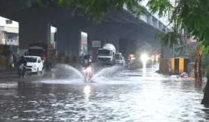 Hyderabad : भारी बारिश की चेतावनी के बीच वर्क फ्रॉम होम (WFH) एडवाइजरी जारी