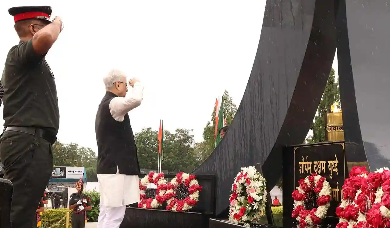 कारगिल विजय दिवस पर पुष्पांजलि समारोह आयोजित