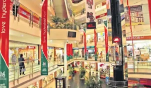 खुदरा विक्रेता अभी भी मोबाइल नंबर पर दे रहे हैं जोर
