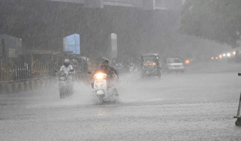 IMD ने हैदराबाद और तेलंगाना के अन्य जिलों के लिए भारी बारिश की चेतावनी
