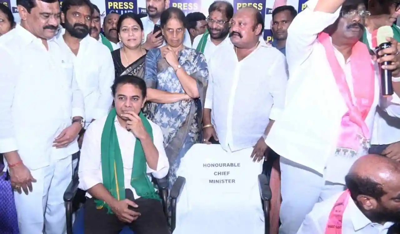 केटीआर ने की किसानों के मुद्दों पर बहस से पीछे हटने के लिए रेवंत रेड्डी की आलोचना