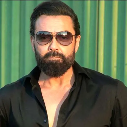 Bollywood : ‘एनिमल 2’ को लेकर बॉबी देओल ने दिया दिलचस्प जवाब