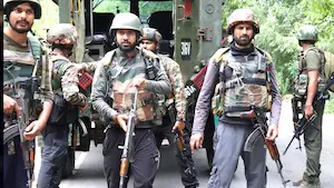 J&K : आतंकियों की तलाश के लिए 10 जगहों पर तलाशी अभियान जारी