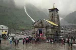 Kedarnath Yatra : बारिश के कारण बड़ा फैसला, केदारनाथ यात्रा रोकी गई