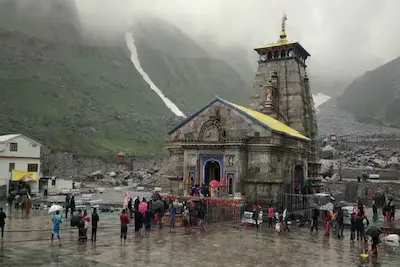 Kedarnath Yatra : बारिश के कारण बड़ा फैसला, केदारनाथ यात्रा रोकी गई