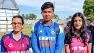 Cricket : वैभव सूर्यवंशी ने इंग्लैंड से इस खास शख्स पर लुटाया प्यार