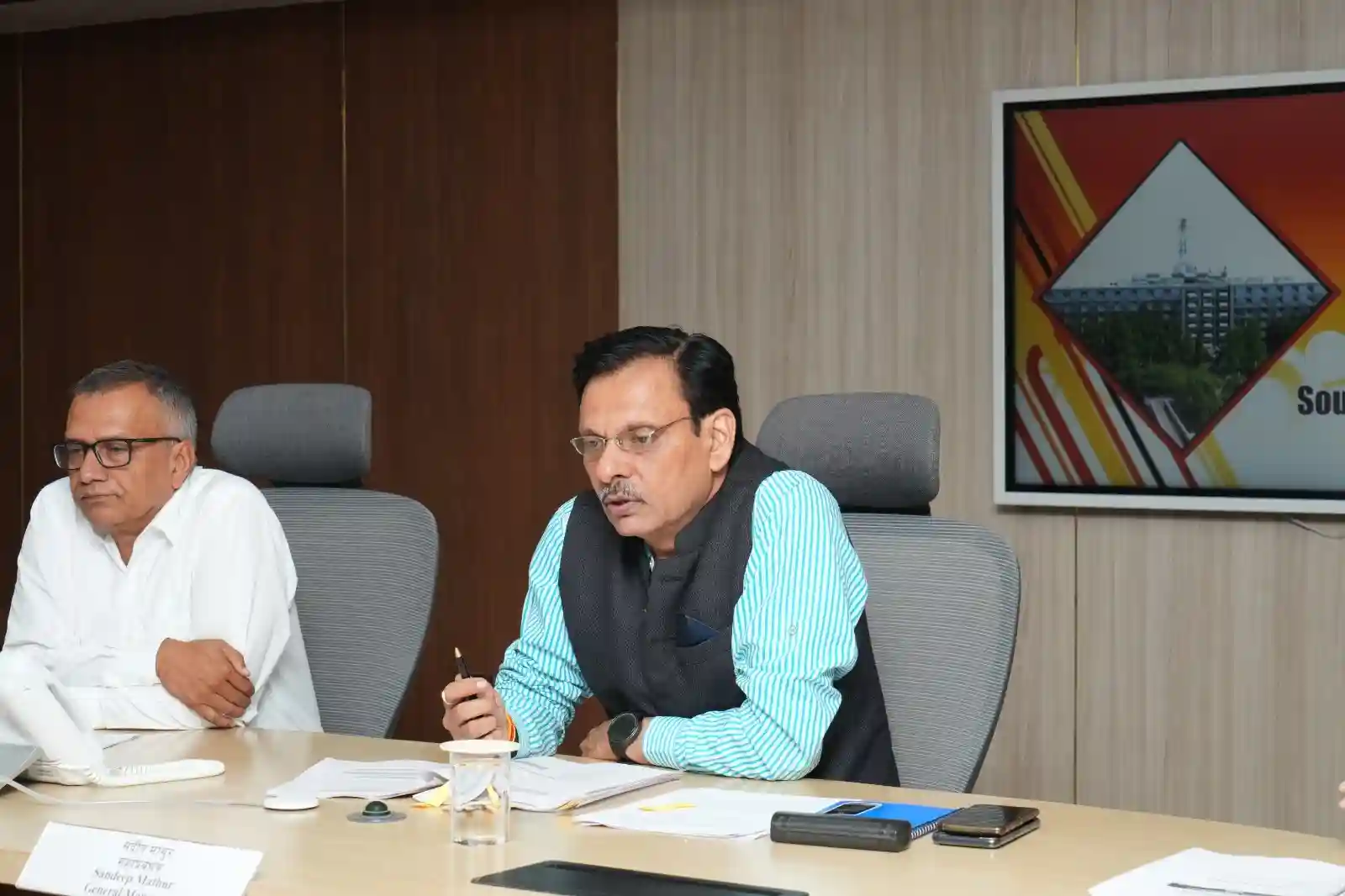 संदीप माथुर ने जोन की मानसून तैयारियों की समीक्षा की