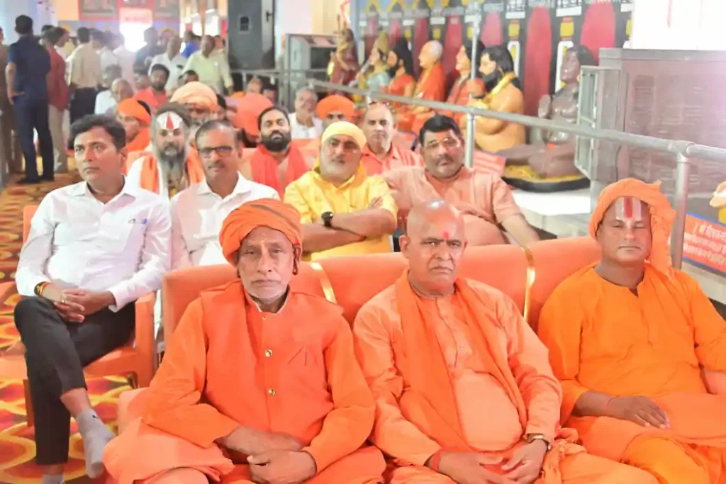 Lucknow: गुरु शिष्य के आदर्शतम रिश्ते की मिसाल है गोरक्षपीठ