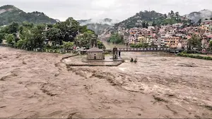 Weather : हिमाचल में लैंडस्लाइड, 345 सड़कें बंद, अब तक 137 की मौत