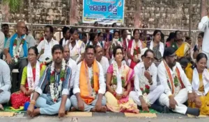 तेलंगाना आंदोलन के कार्यकर्ताओं ने कांग्रेस से चुनावी वादों को की पूरा करने की मांग
