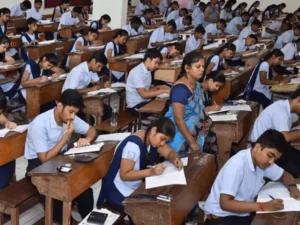 Education : दसवीं कक्षा की परीक्षा का खाका अभी तक जारी न होने से असमंजस