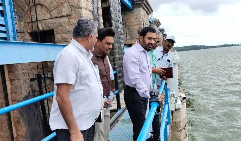 Hyderabad : जलाशयों का जलस्तर बढ़ने पर बाढ़ की तैयारी का आग्रह