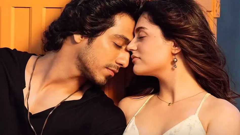 Saiyaara : बॉक्स ऑफिस से लेकर सोशल मीडिया तक छायी ‘सैयारा’