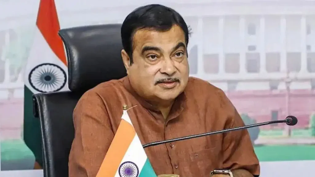 गडकरी