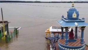 Kottagudem : संभावित गोदावरी बाढ़ की चपेट में आ गया है भद्राचलम