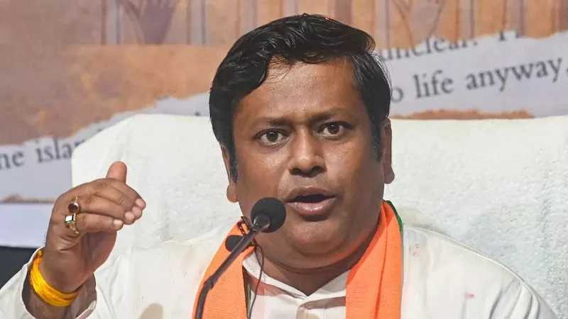 West Bengal : शमिक भट्टाचार्य के हाथों में होगी बंगाल बीजेपी की कमान?