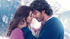 Entertainment : कमाई के रिकॉर्ड तोड़ रही सैयारा